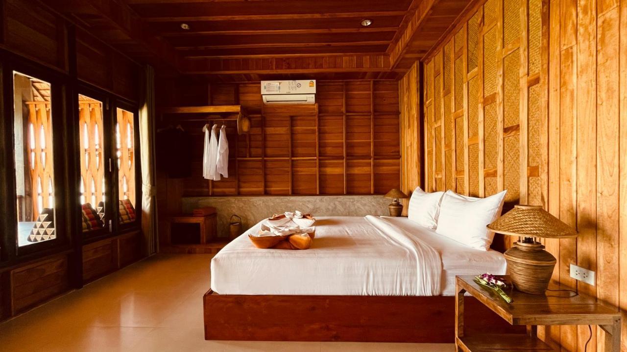 Koh Tao Relax Freedom Beach Resort Екстер'єр фото