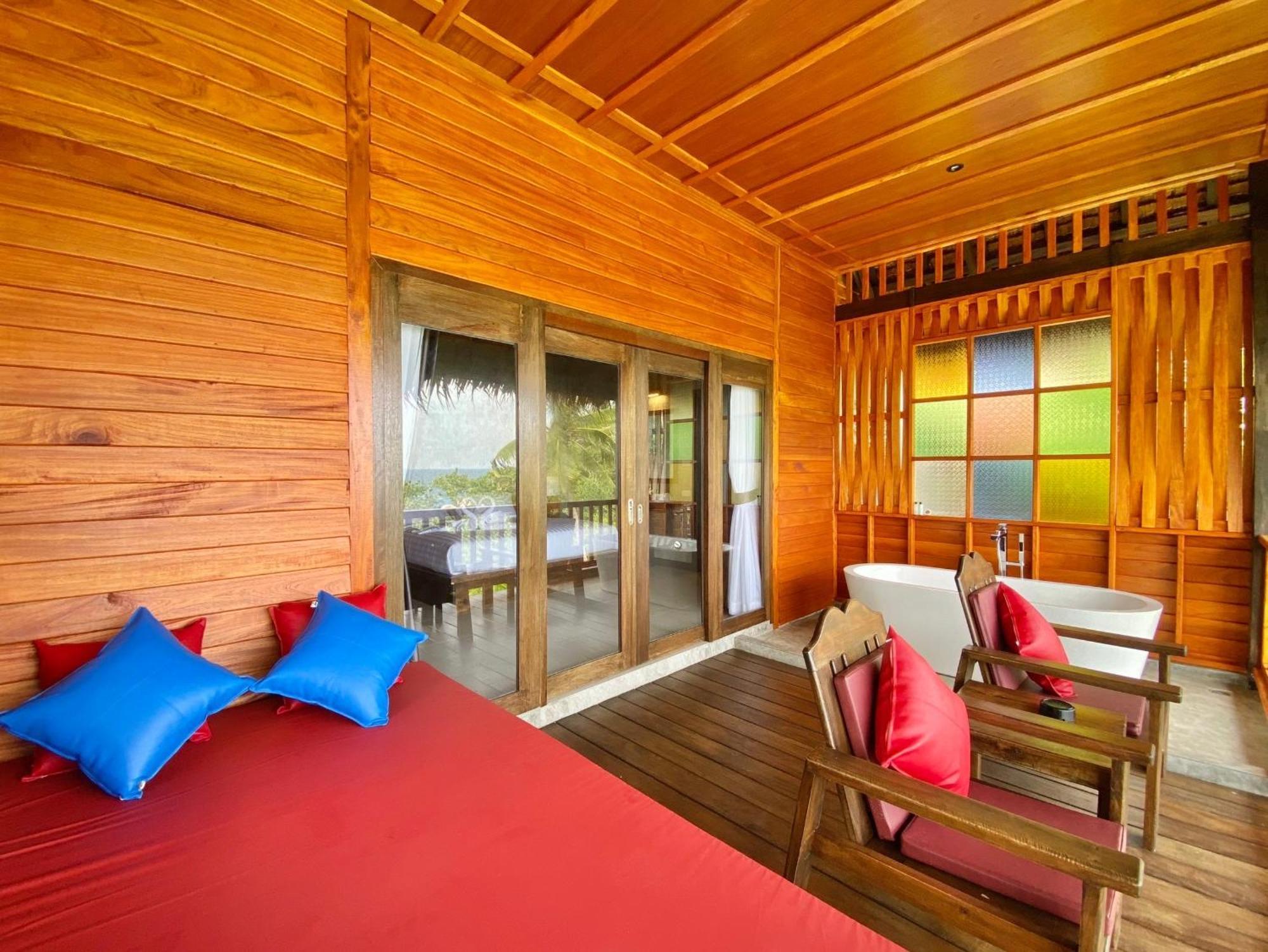 Koh Tao Relax Freedom Beach Resort Екстер'єр фото
