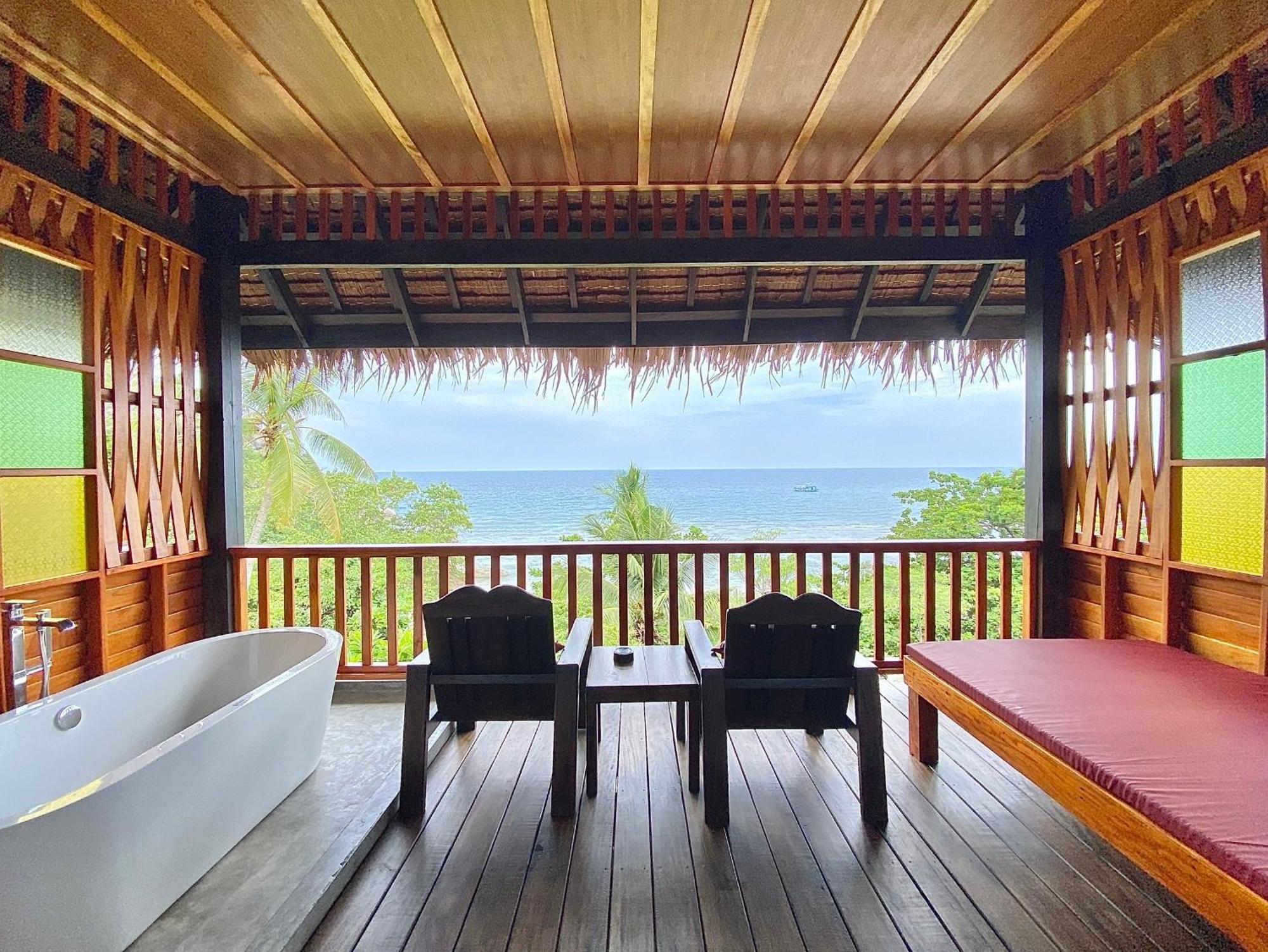 Koh Tao Relax Freedom Beach Resort Екстер'єр фото